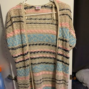 Short Sleeve Cardigan with Fringe